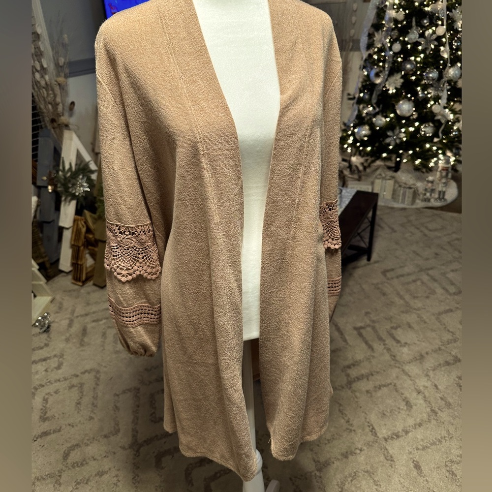 NEW- Tan laced sleeve cardigan